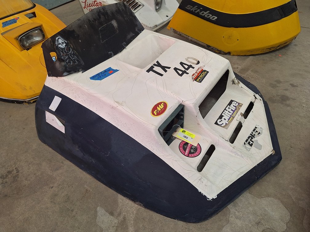 1972 Polaris TX440 Hood