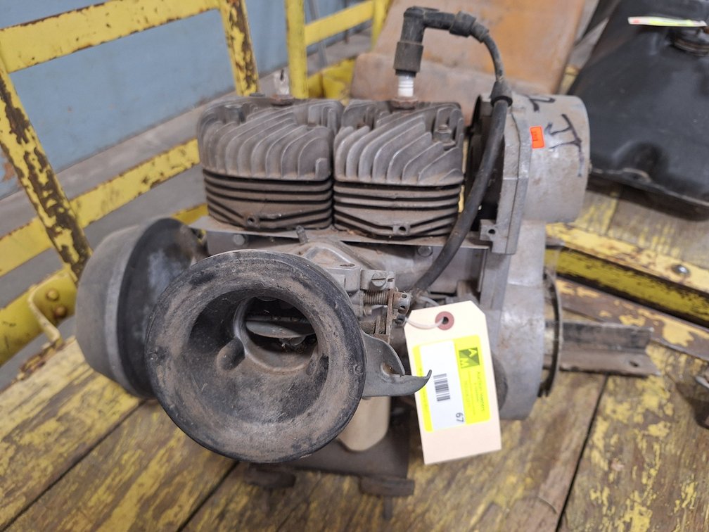 Kawasaki 400 Engine