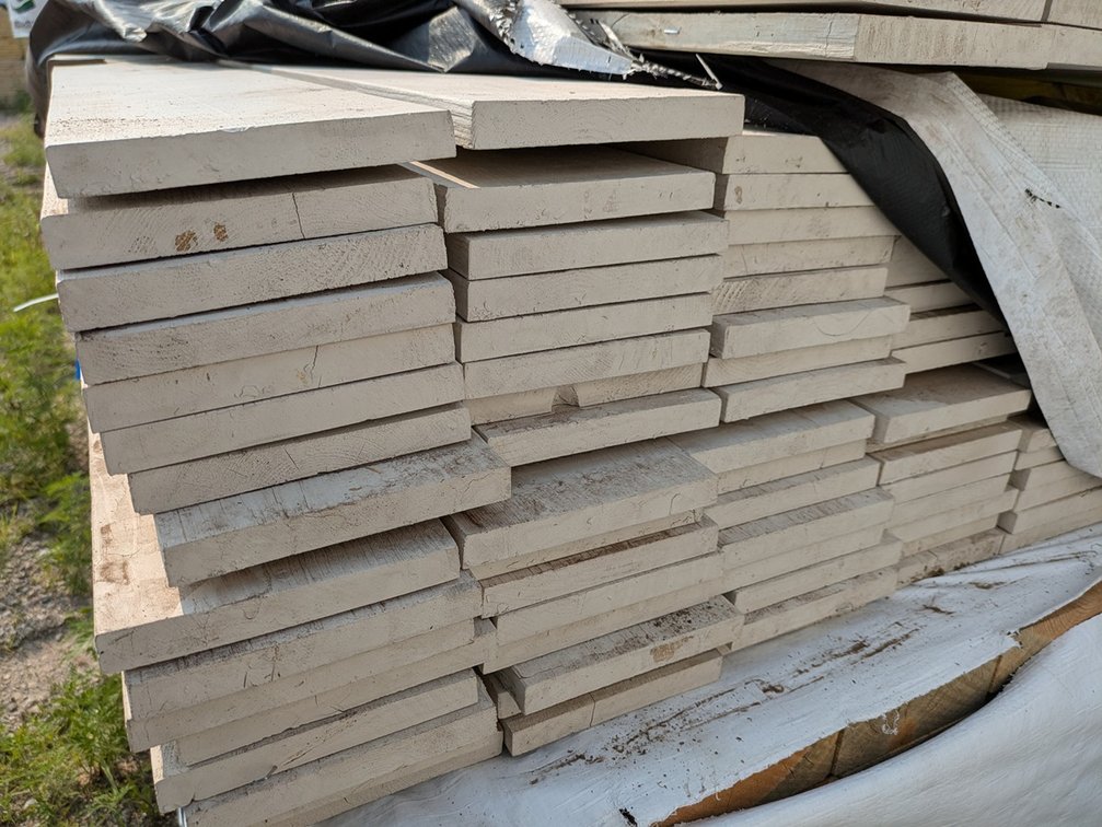Pine Fascia, 1x6 Primed, Finger Joint S1S2E, 128 Pieces, 16' Long, 2040 Linear Feet