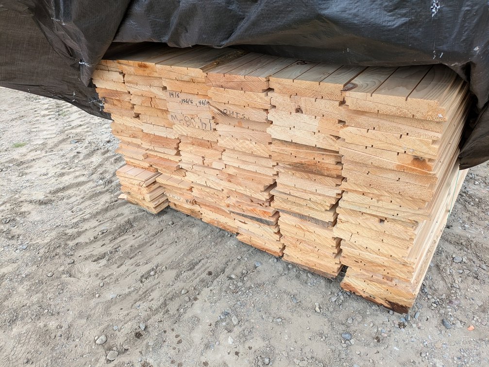 Cedar, 5/4x8, Outs, RAB Bevel, 1792 Linear Feet, 647 Sq. Ft., 6' to 10' Lengths