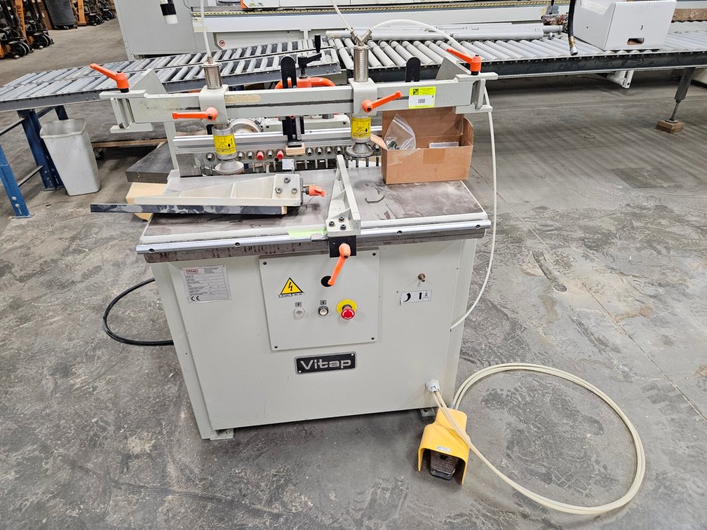 Vitap Driller with Foot Switch, Model T21, Serial 910216, 230V, 3 PH