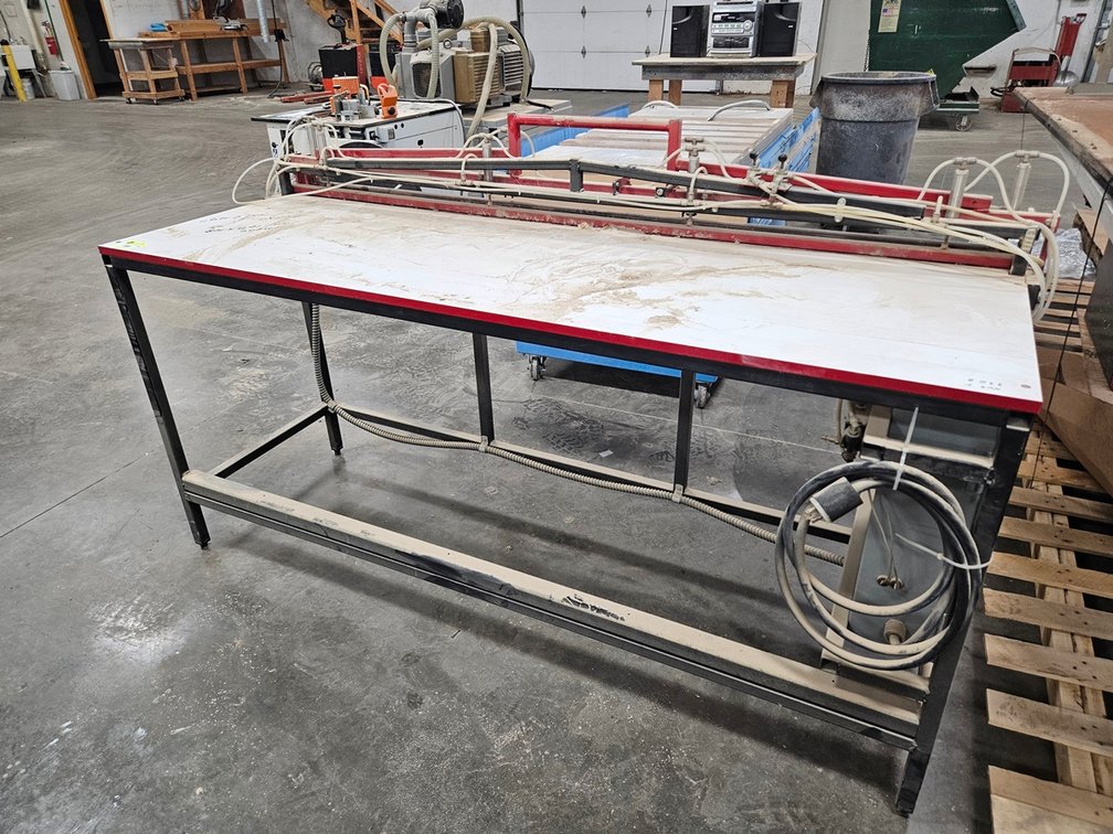 Crystal Cabinet Works Table, 208-230V, 1 PH