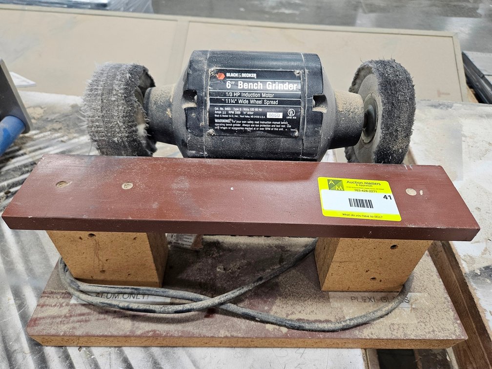 Black & Decker 6" Bench Grinder, #8850