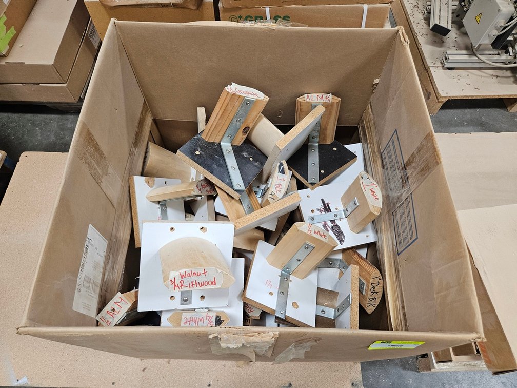 Pallet Assorted Brackets