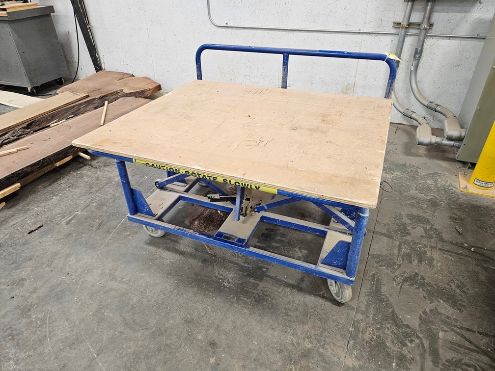 Shopcarts Sheet Panel Adjustable Cart, 49"x42"