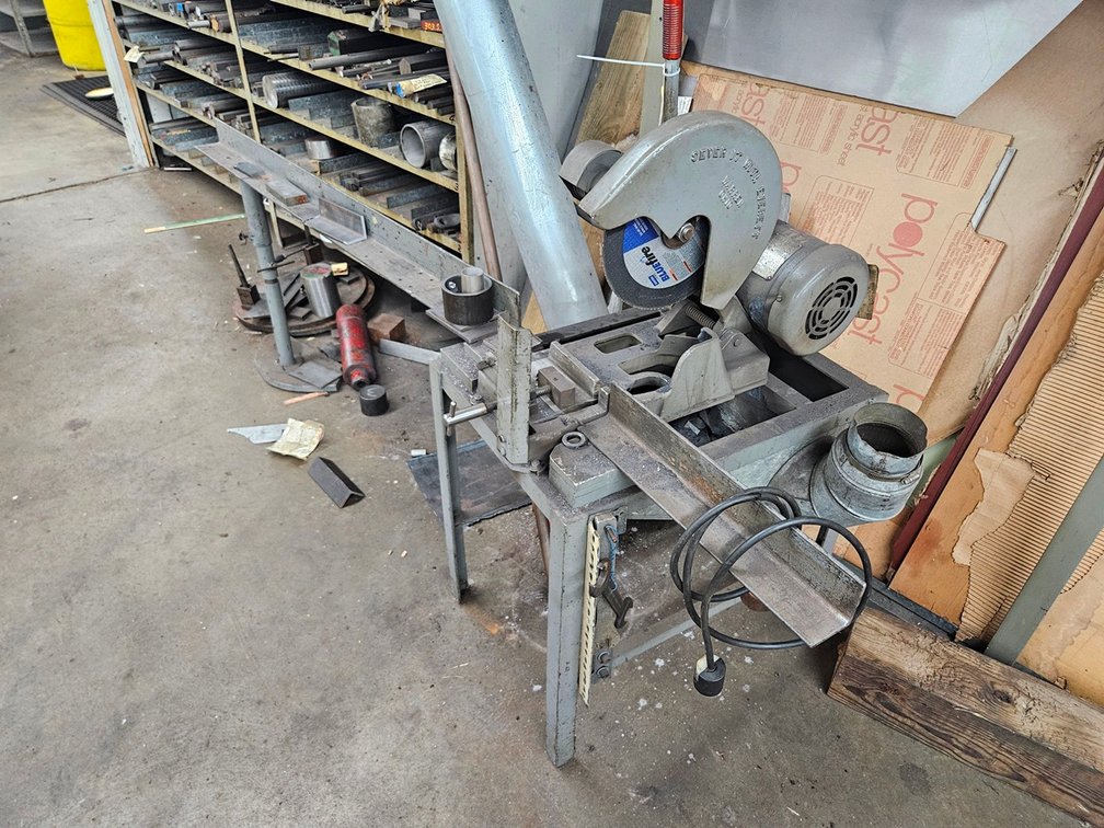 Everett Metal Cutting 10" Saw with Feed Stand, 1 PH