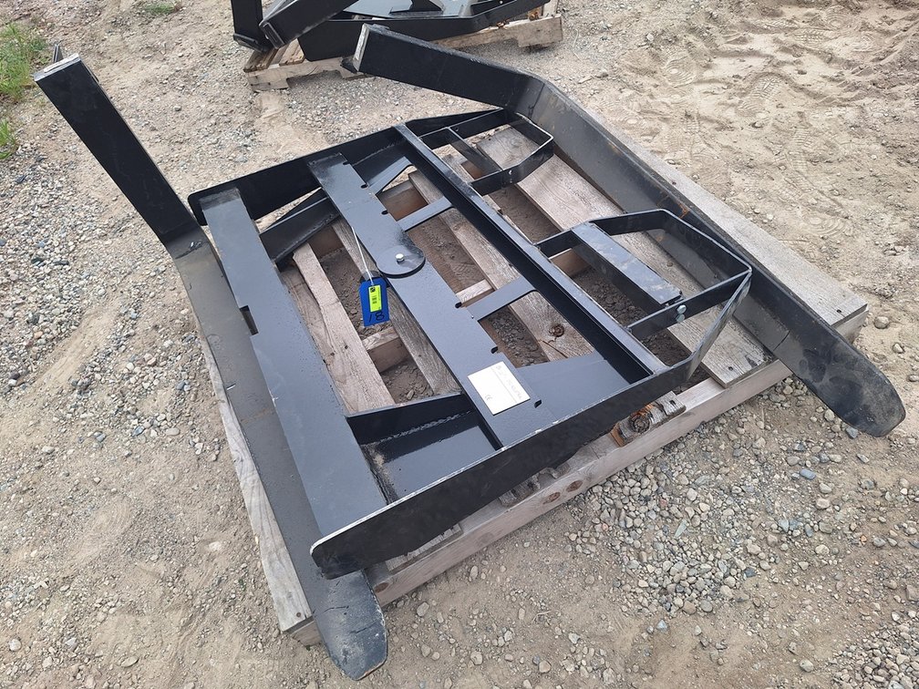 2025 CFG Wheel Loader Forks, Model ISOCPF48-6600-FF, Serial ISOCPF48-6600-FF25052501G, Fits Forklift, Complete, 48", Load Weight 6600 lbs., Unused