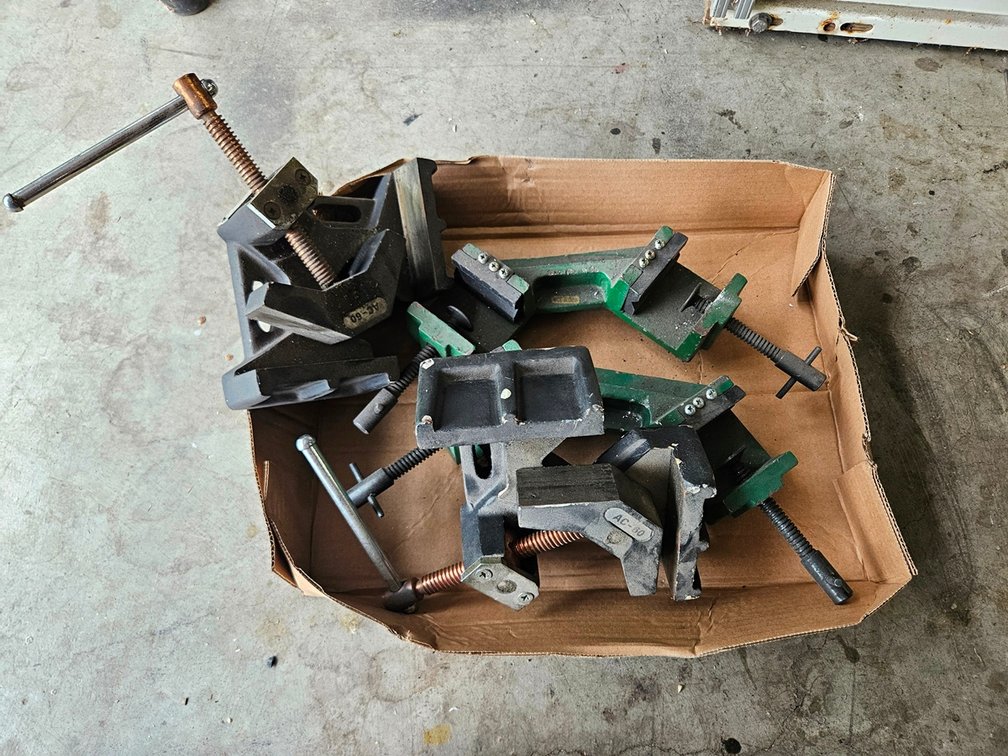 Corner Clamps