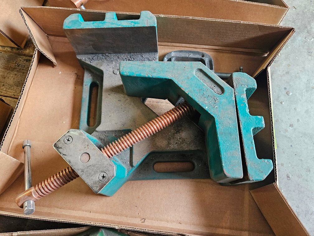 Corner Clamp