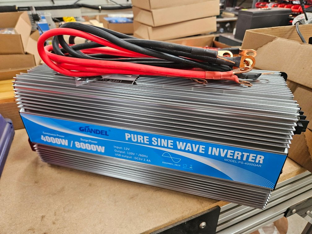 Giandel DC to AC Pure Sine Wave Power Inverter