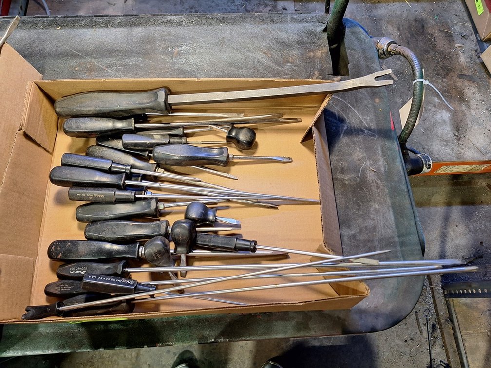 Assorted Screwdrivers