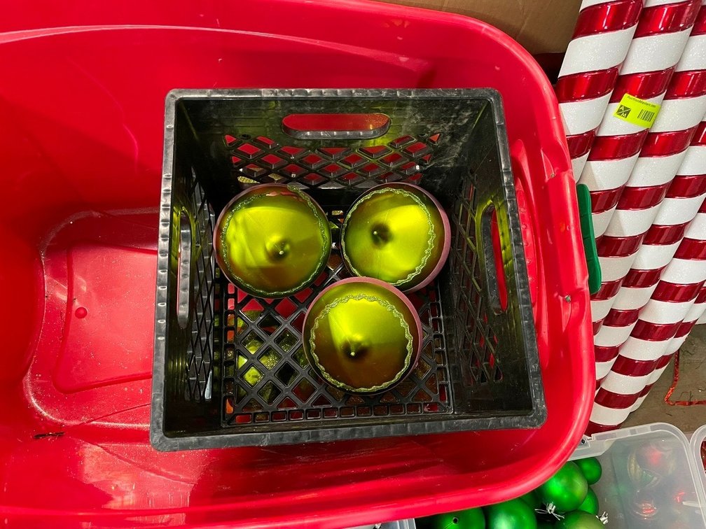 7 Assorted Gold 'N' Glitter Ornaments. 3=6" diameter, 4=8" diameter