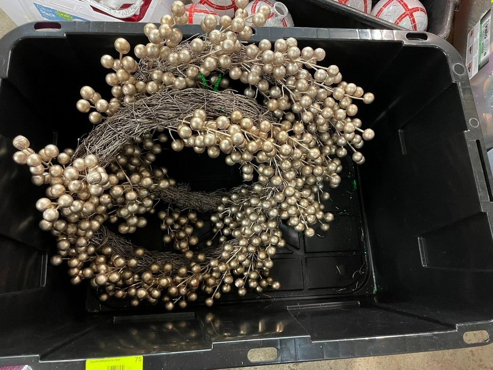 2 Round Wire Ball Wreathes
