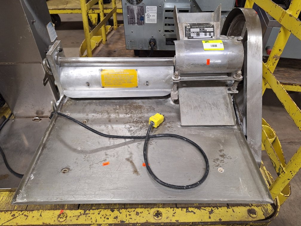 Colborne Pizza Dough Roller/Sheeter, 115V, Model P17RN, 31.25"x34"x20.25"