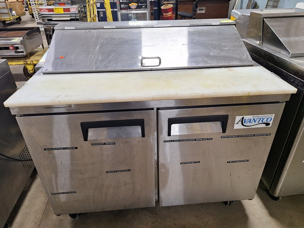 Avantco Commercial Refrigerator, Model 178APT48HC, 46.25"x30.25"x42.25"