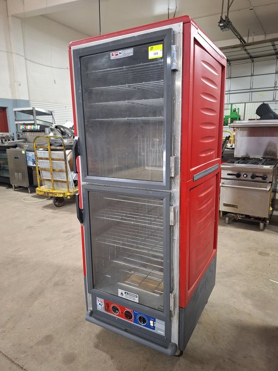 Metro Heated Holding Cabinet, Model C5 3 Series, 27.5"x32"x71"