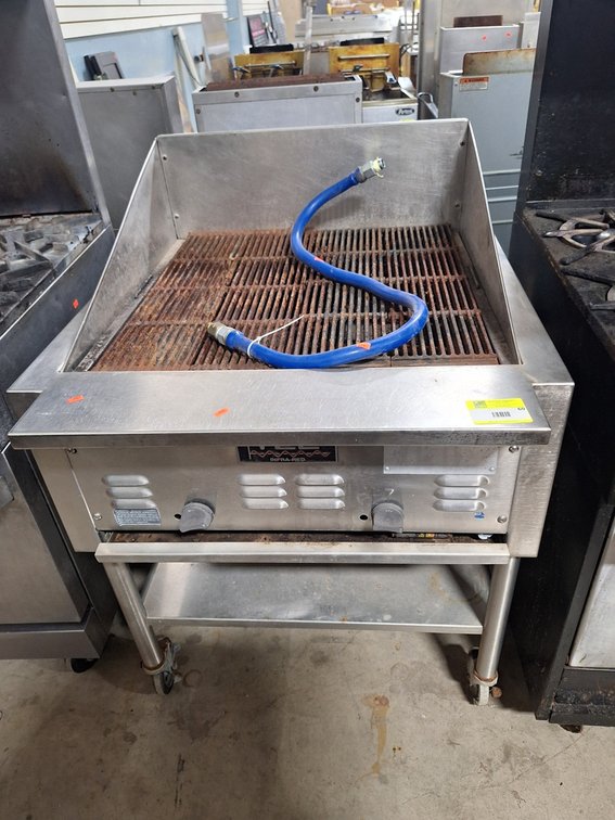Tec Infrared Gas Grill, 30.25"x34.5"x42.75"