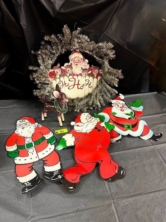 Assorted Santa Decor