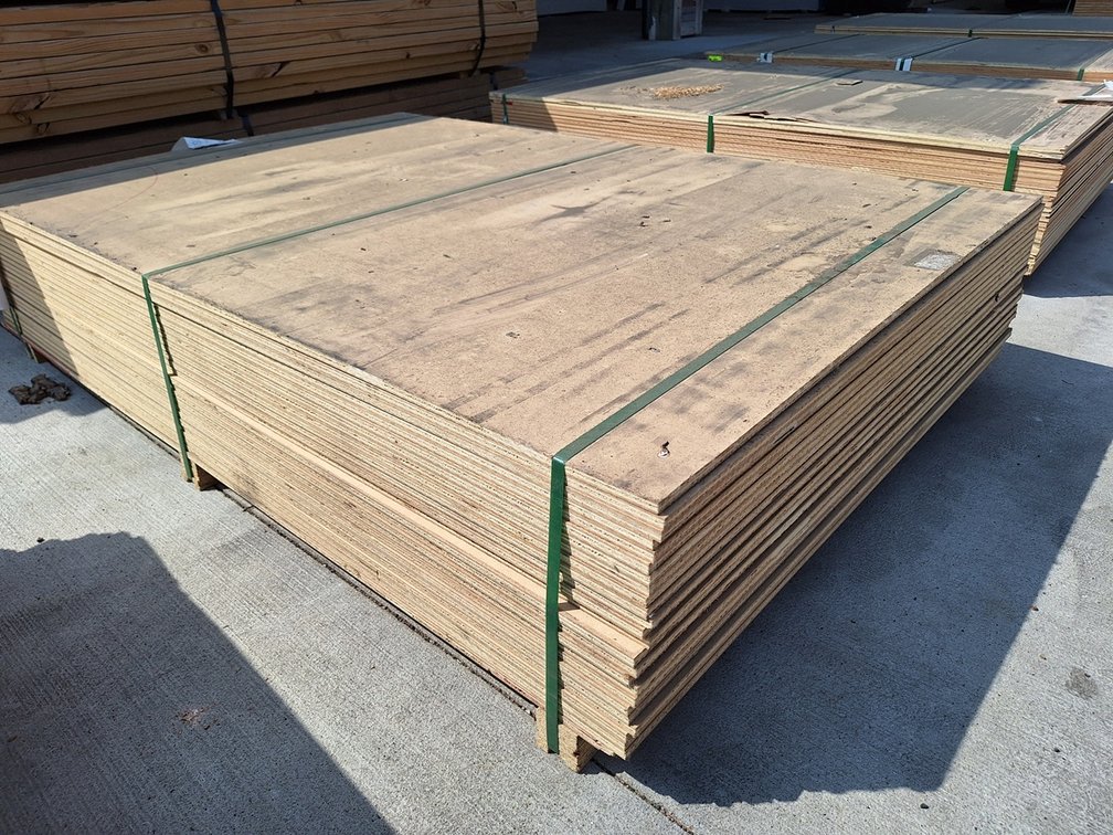 13 Sheets Veneer Core Plywood, 4'x6', 1/2" to 3/4" Thick