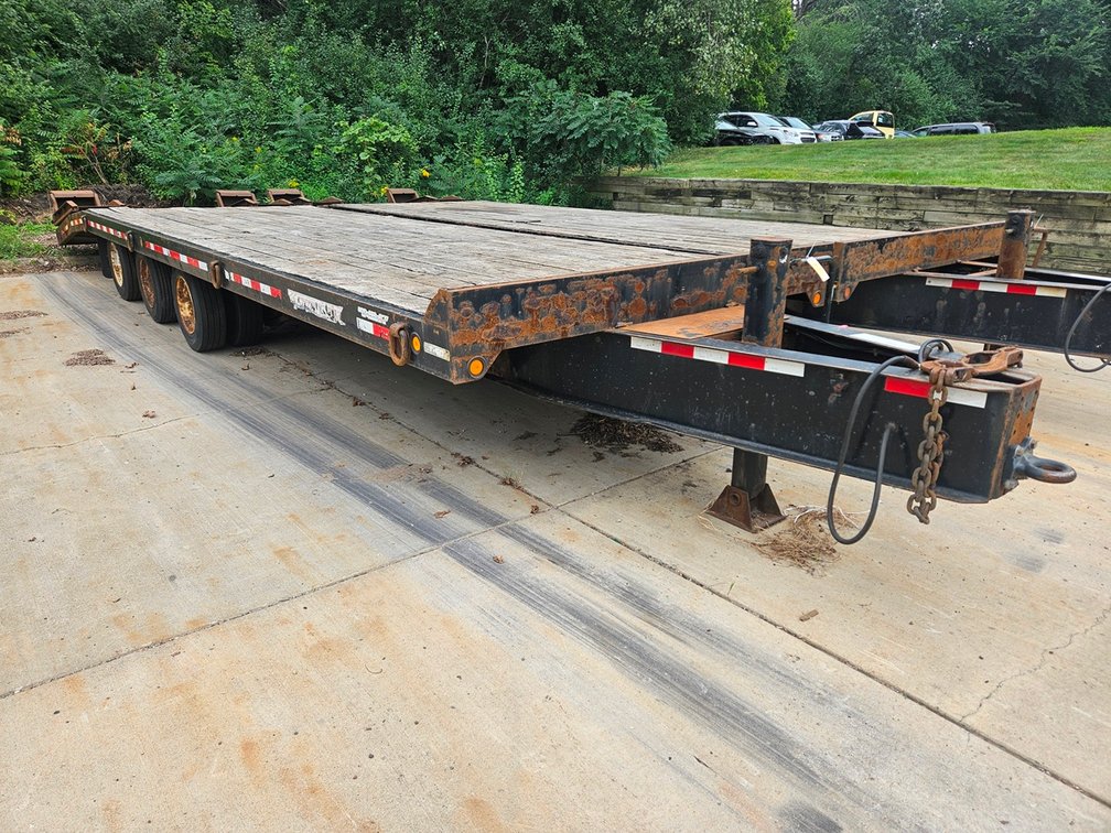 2015 Towmaster Triple Axle Equipment Trailer, 24'x101" Bed Plus 7' Slanted Section with Ramps, Pintle Hitch, Model T-50, GVWR 61,700 Lbs., VIN 4KNFT2433FL160647, Tabs Expire Feb. 2026