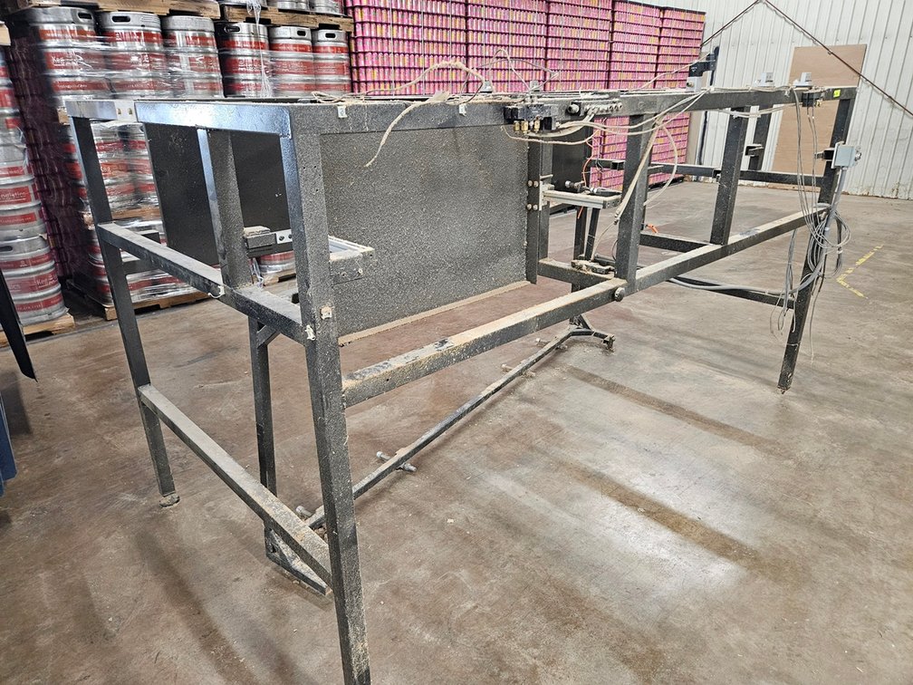 Metal Frame, 116"x59"x65"