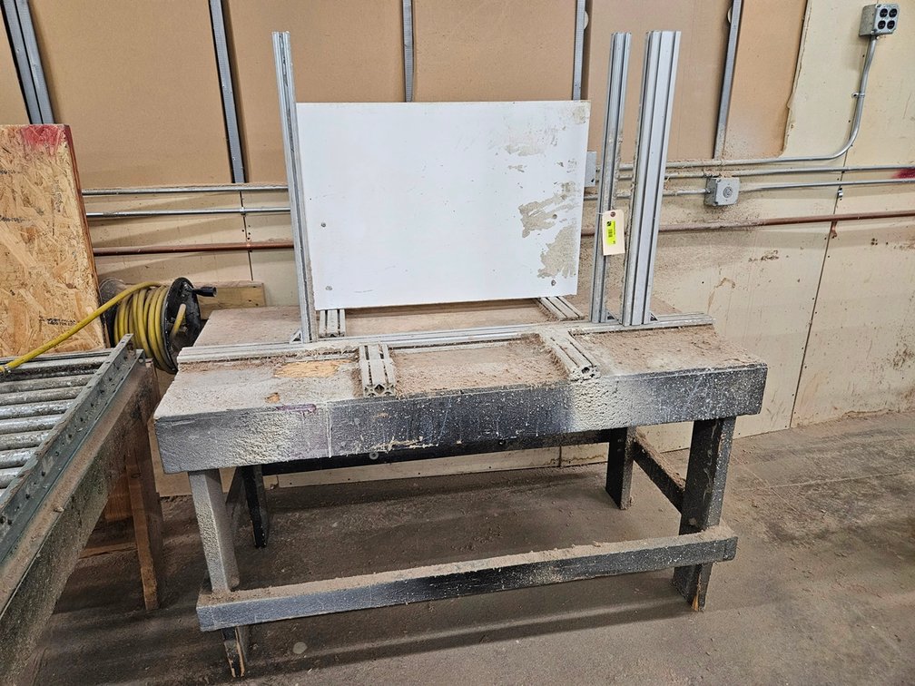Wood Glue Table with Aluminum Structure, 60"x30"