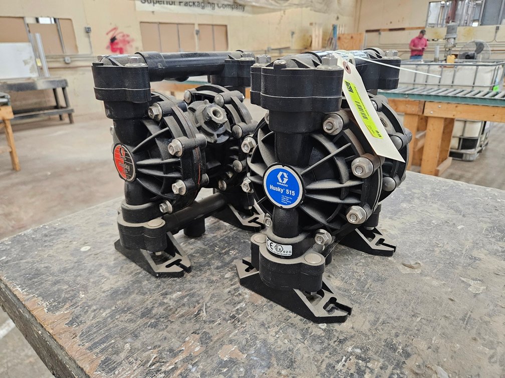 2 Graco Husky 515 Pumps