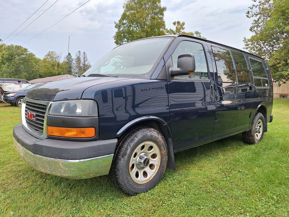 2010 GMC Savana Mobility Van