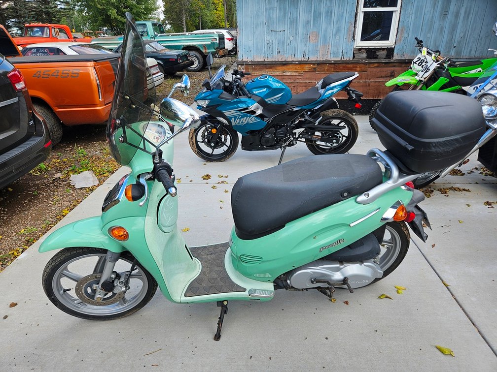 2008 Kymco People 150 Scooter