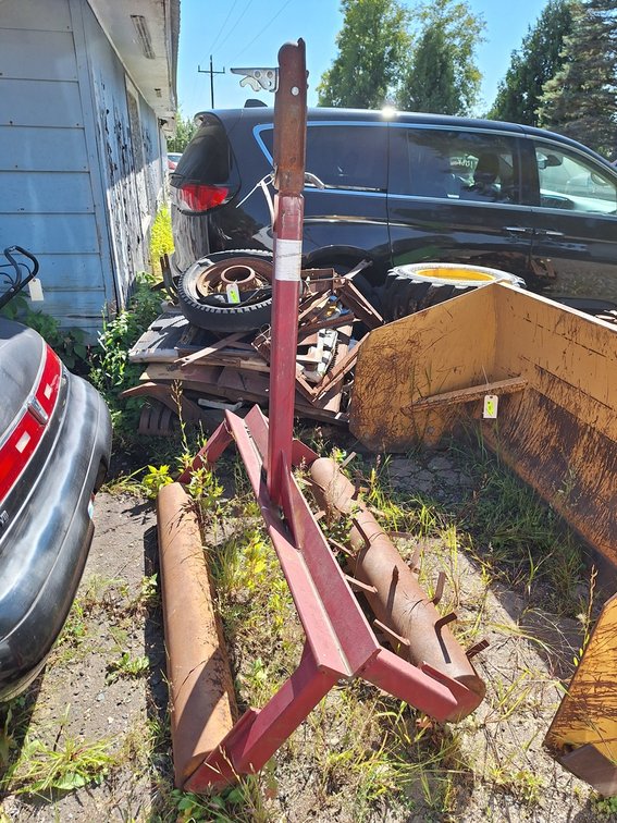 47" Lawn Roller/Aerator, 2" Ball Hitch