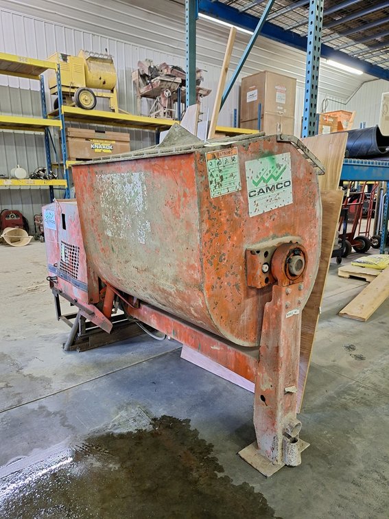 Cement Mixer on Wheels, Gas Engine