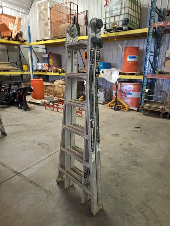 Gorilla MPX26 Aluminum Step Ladder