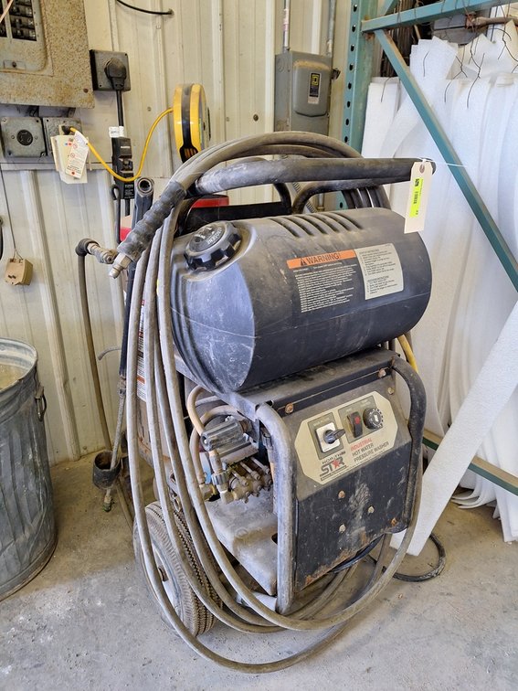North Star Industrial Hot Water Pressure Washer on Wheels, Kerosene Powered, Hose and Wand