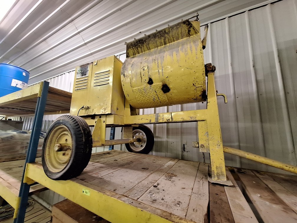 Electric Concrete Mixer on Wheels