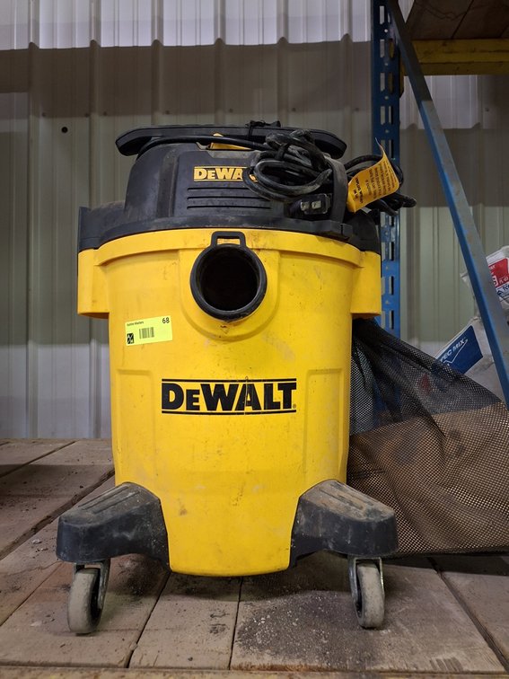 Dewalt Shop Vac on Wheels