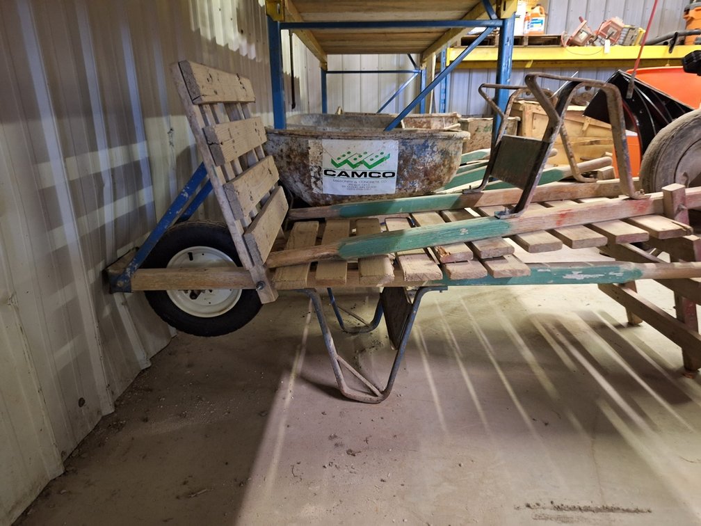 2 Wheelbarrows