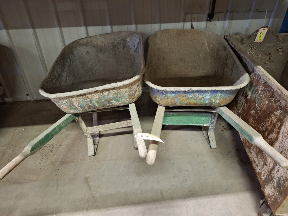 2 Wheelbarrows