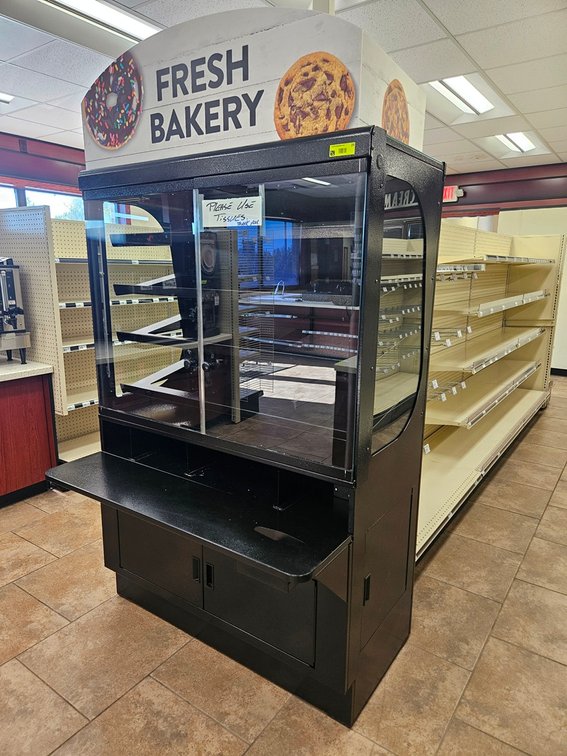 Dry Bakery Display Case, Metal with 2 Glass Doors, 44"x22"x67"