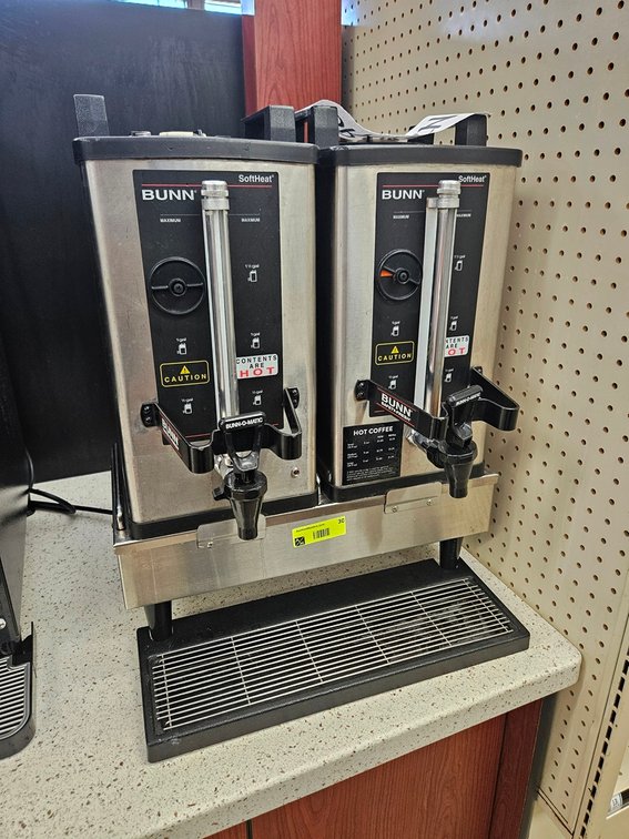 Bunn SoftHeat Coffee Server with Base