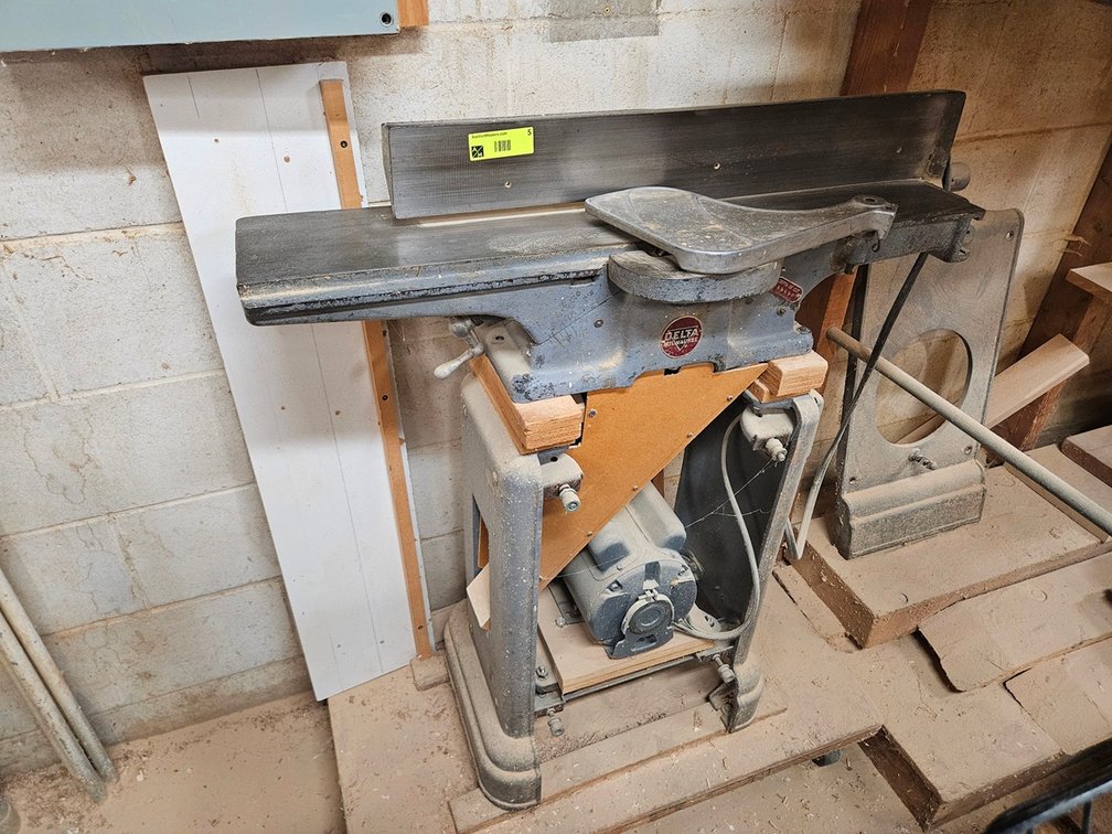 Delta Milwaukee 6" Planer on Cart, 1 PH