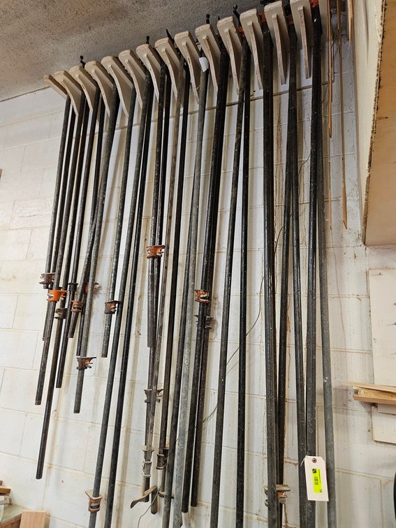 29 Pipe/Bar Clamps, Up to 10' Long