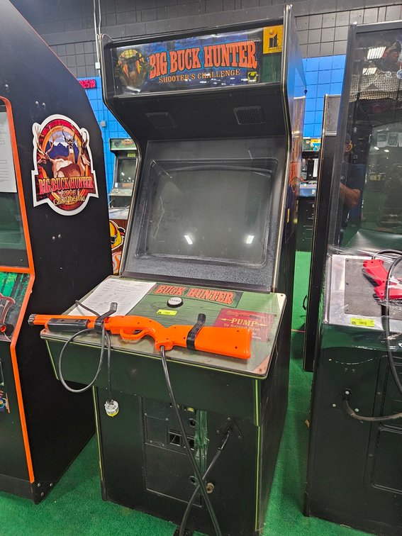 Incredible Tech Big Buck Hunter Shooter's Challenge Video Game
