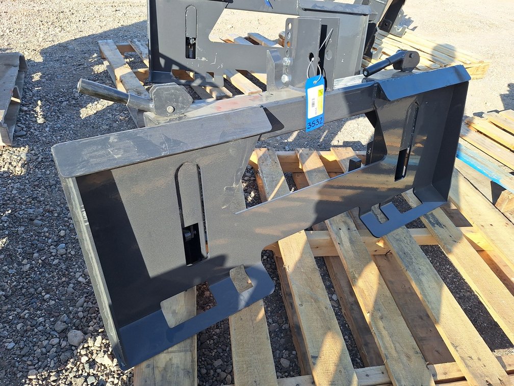 2025 Wolverine 3 Point Quick Tach, Model PT-16-01C