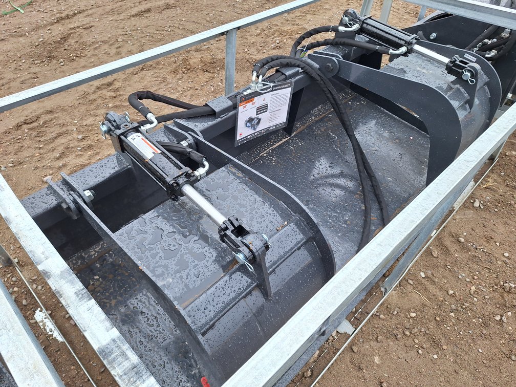 2025 Wolverine Skid Steer Grapple Bucket Attachment, Model GB-11-72W