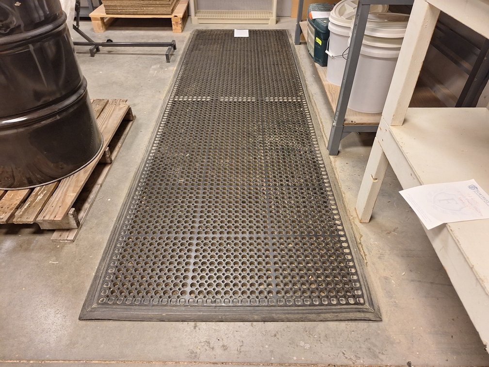 4 Rubber Floor Mats