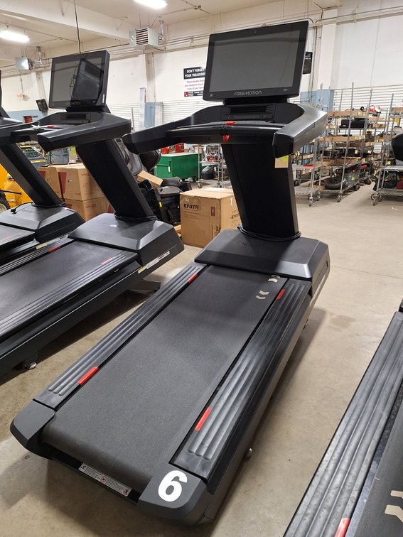 Free Motion 122.9 Reflex Treadmill with iFit, Model FMTL70920M1-30.0