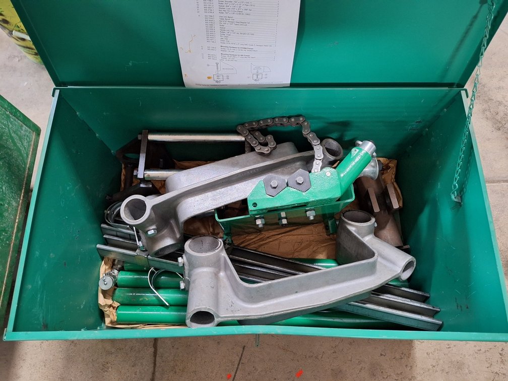 Greenlee 1813 Bending Table in Storage Box, 32"x19.25"x15"