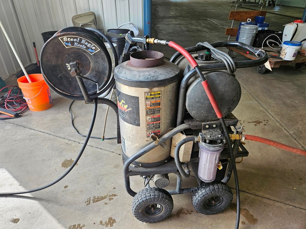 Aaaladin Cleaning System on Wheels, Model 12-310-EL, Fuel Oil, 269,000 BTU