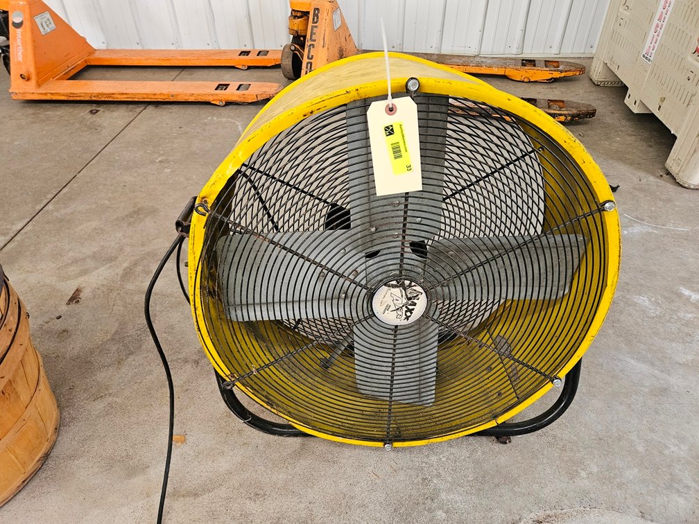Maxx Air 24" Fan