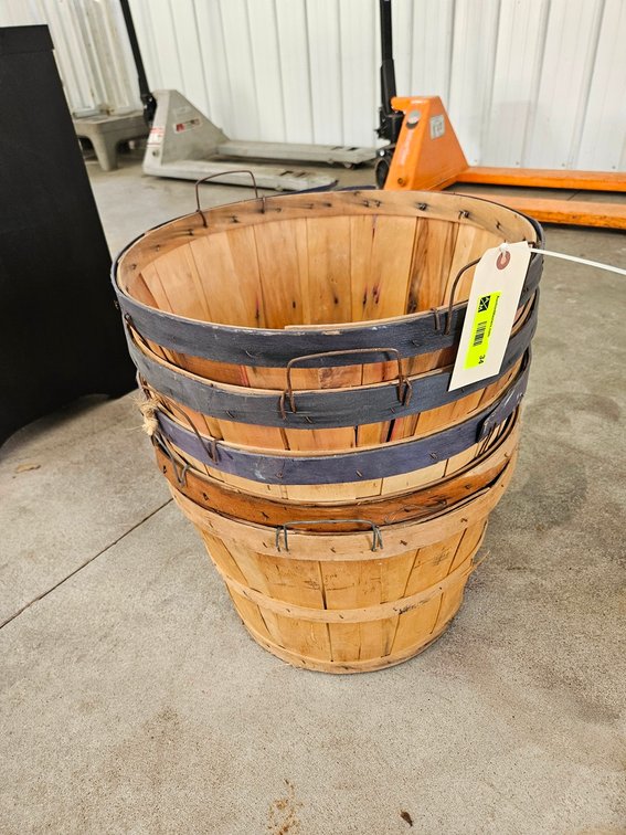 5 Apple Baskets